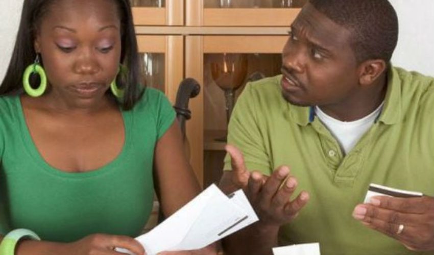 black-couple-finances